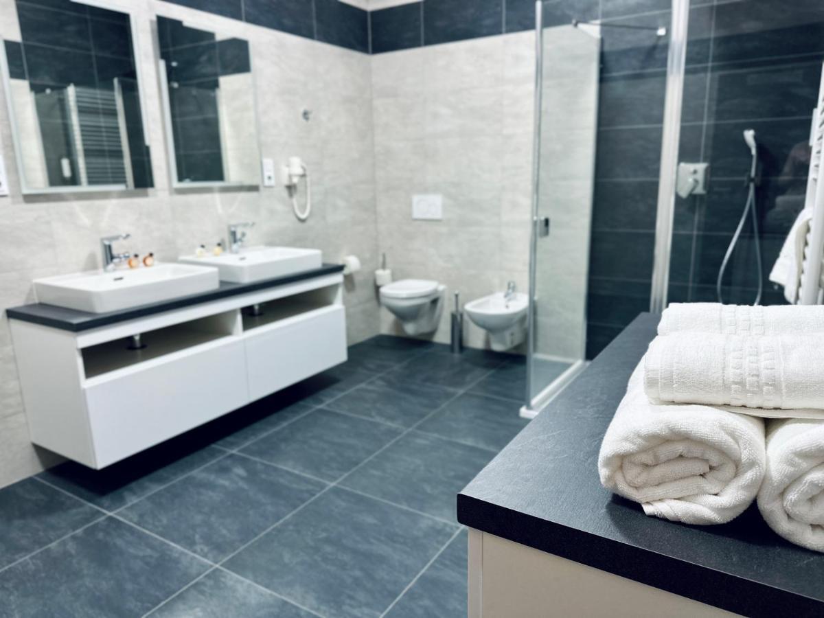 Hotel Anpela Rýmařov Zewnętrze zdjęcie