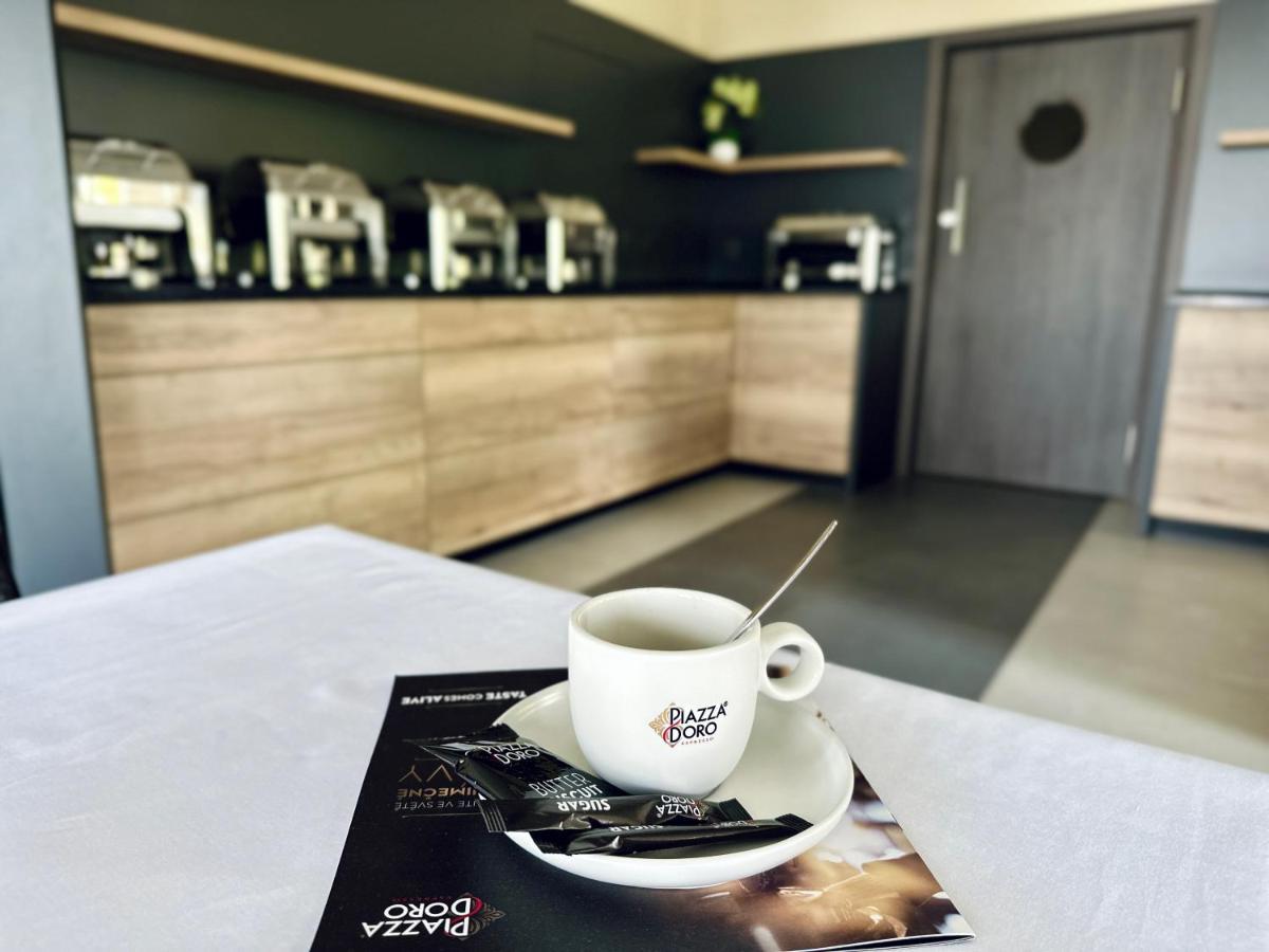 Hotel Anpela Rýmařov Zewnętrze zdjęcie