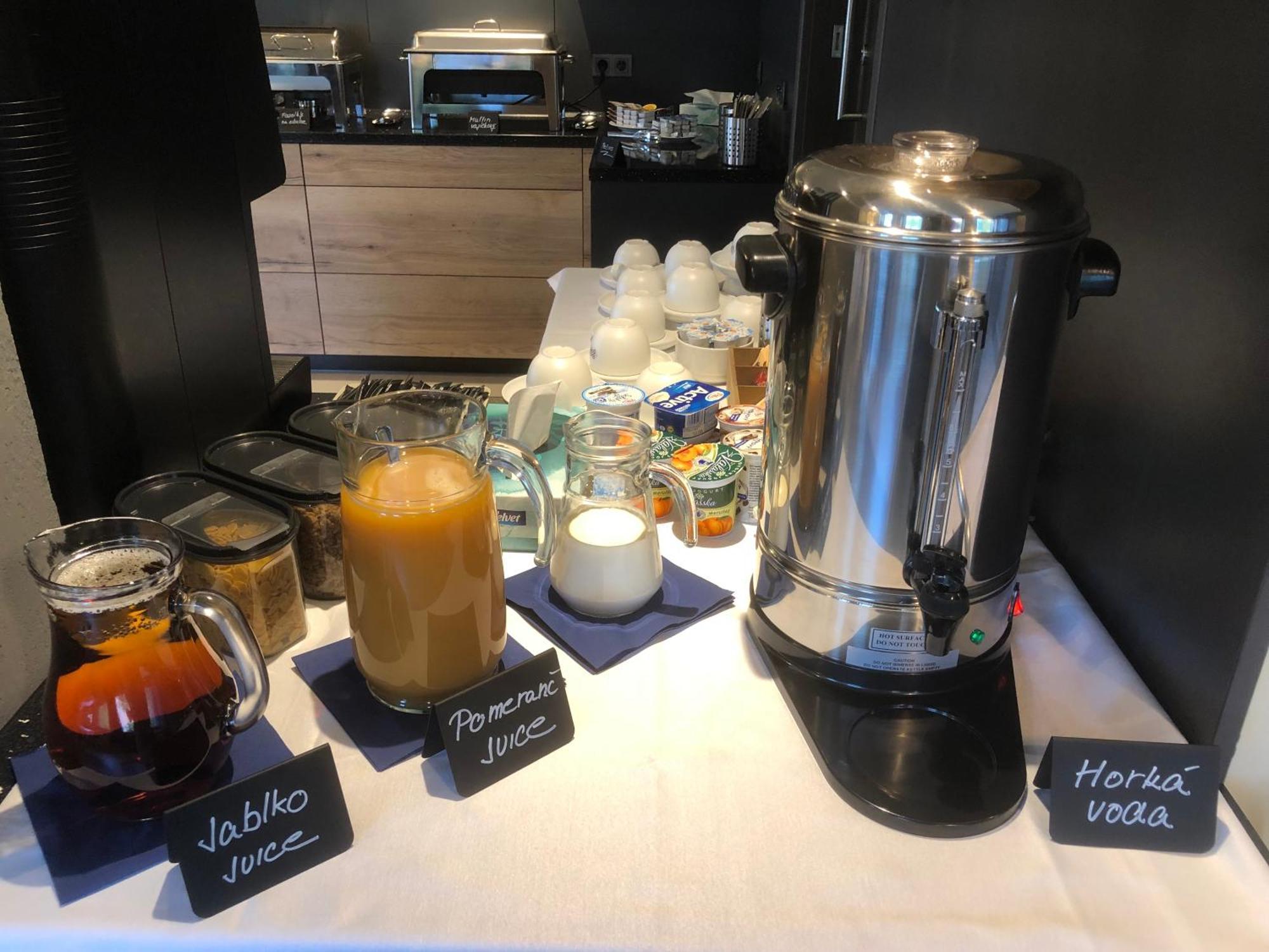 Hotel Anpela Rýmařov Zewnętrze zdjęcie